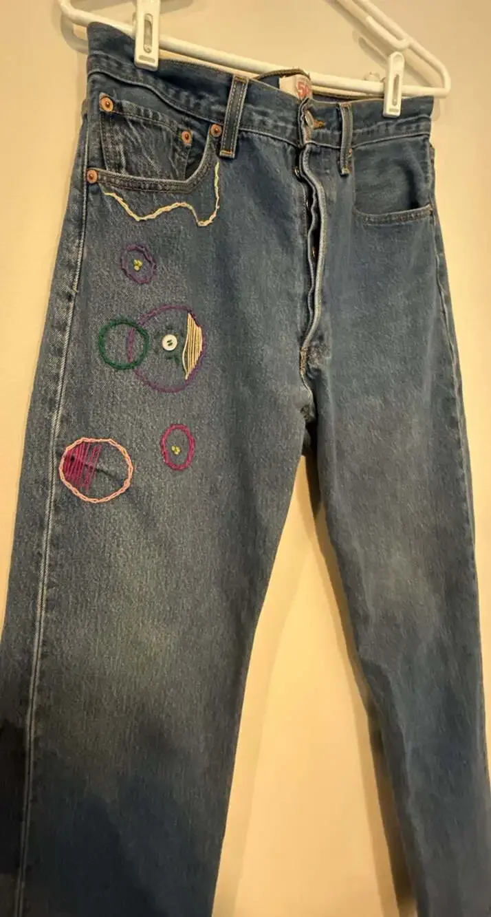 Levi's 501 Jeans Size W32 L33 Blue Denim Embroidered